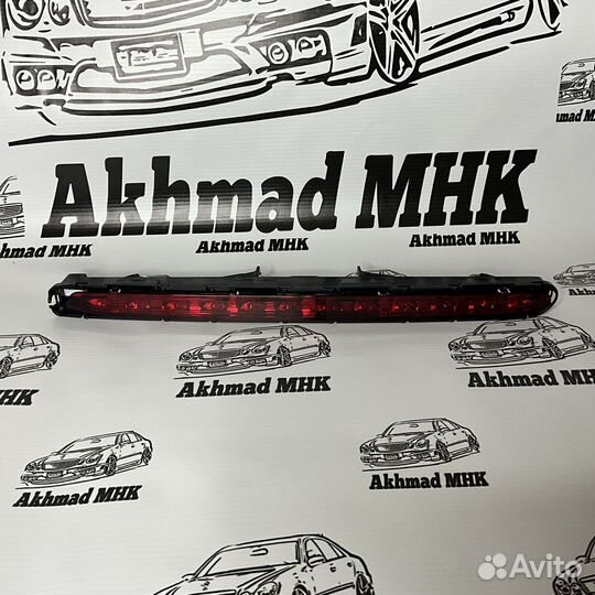 Третий стоп на крышку багажника Mercedes Benz W211