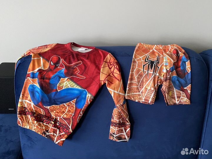 Плавателтный Костюм на море плавки