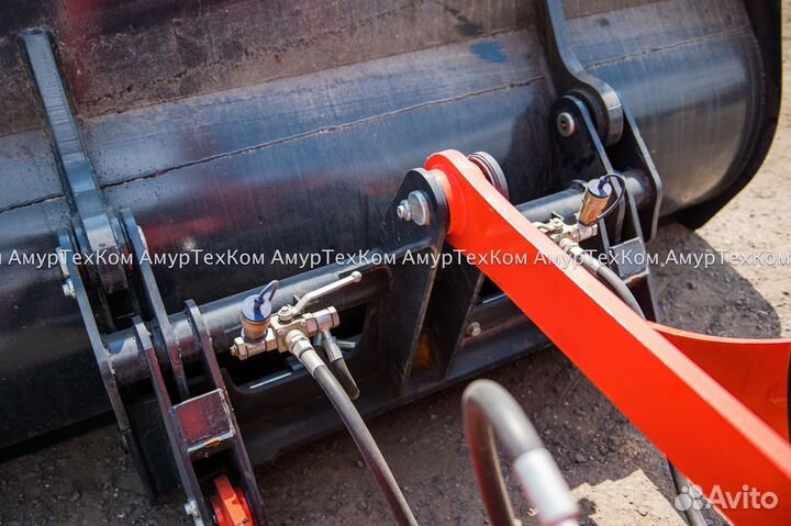 Фронтальный погрузчик Molot 280М, 2023