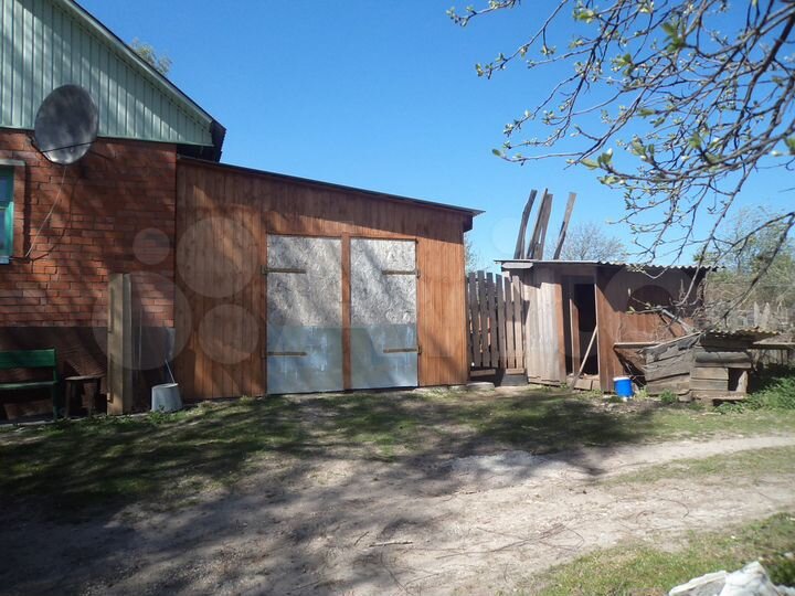 Дом 168 м² на участке 15 сот.