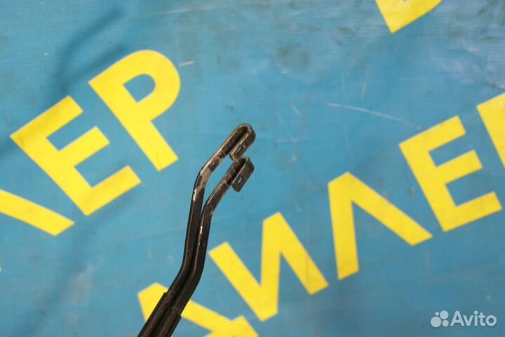 Поводки дворников Infiniti Q45