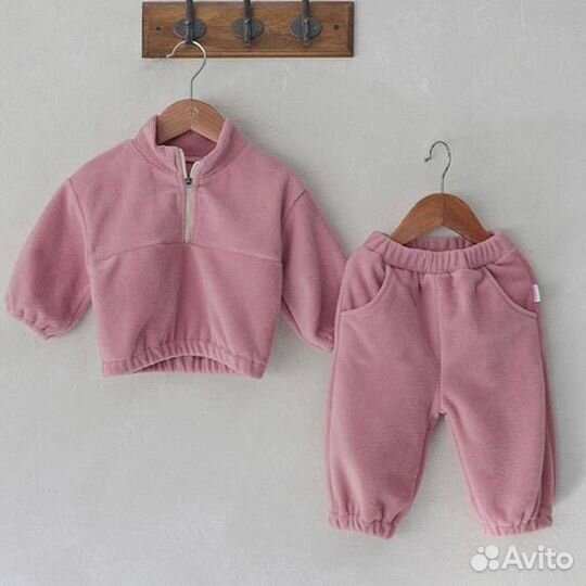 Костюм детский новый