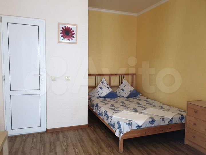 Комната 12 м² в 1-к., 1/2 эт.