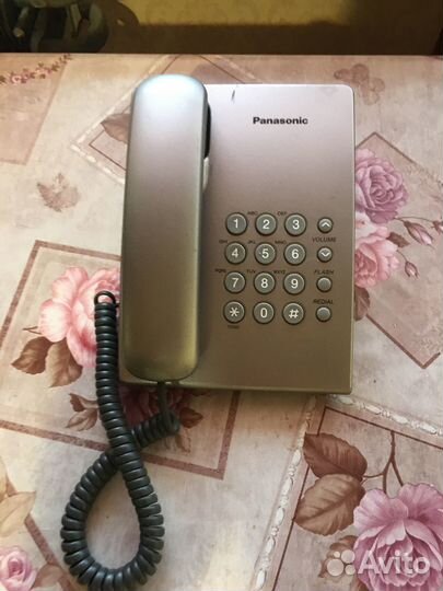 Стационарные телефоны panasonik и Geo