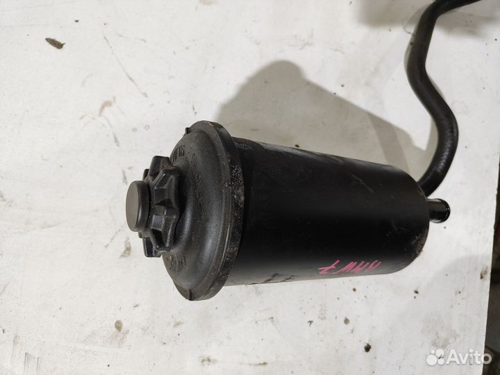 Бачок гидроусилителя Bmw E65 N62B44 2002
