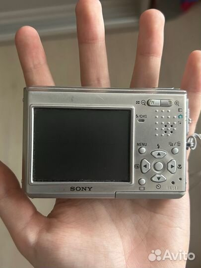 Sony Cybershot 5MP Digital Camera DSC-T1