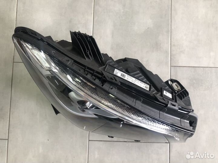 Фара правая Mercedes-Benz CLA W117 / цла