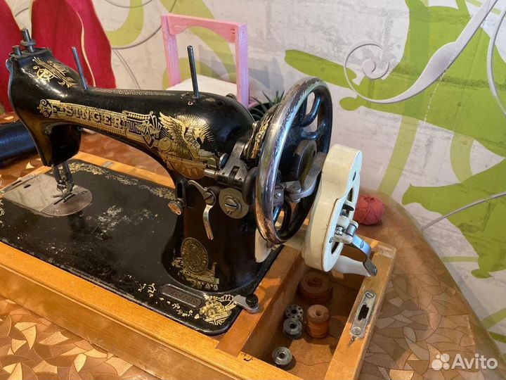 Швейная машинка singer / зингер