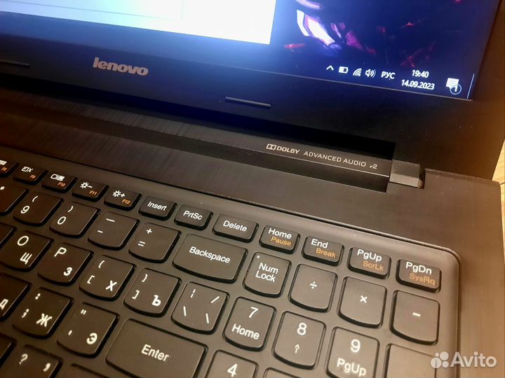 Ноутбук Lenovo 4 ядра,12гб,1000гб