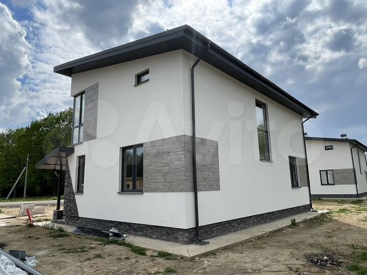 Дом 160 м² на участке 7 сот.