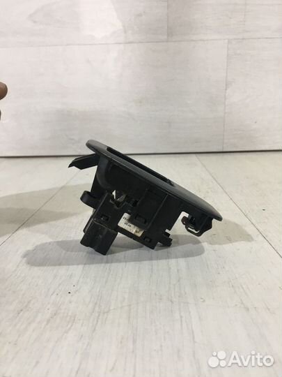 Кнопка стеклоподъемника nissan qashqai J10 2.0 ат