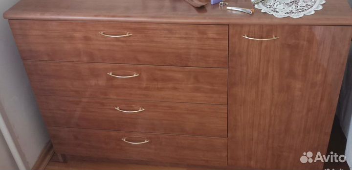 Спальный гарнитур