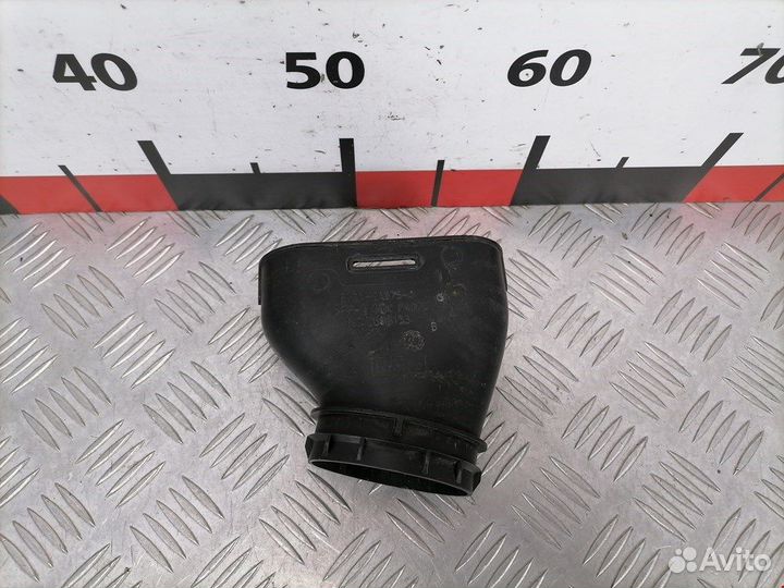 Патрубок для Ford Fiesta 6