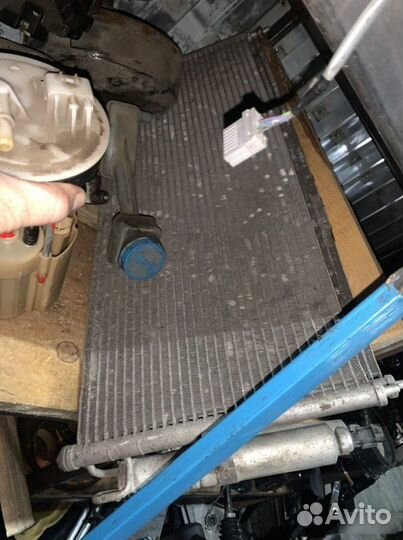 Радиатор кондиционера Nissan Primera P12