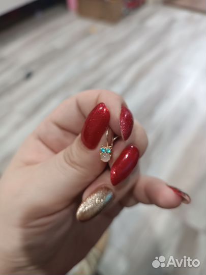 Золотые серьги для маленькой принцессы