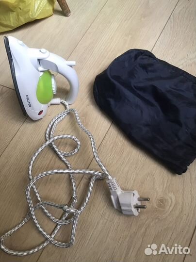 Утюг дорожный