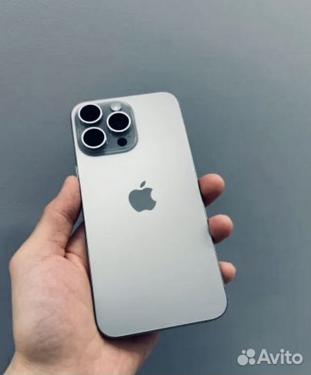 iPhone 15 Pro Max, 256 ГБ