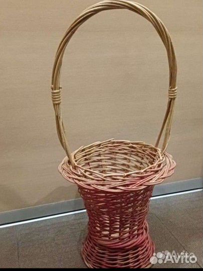 Корзина плетеная