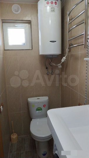 Дом 20 м² на участке 1 сот.