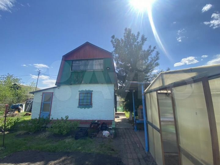 Дом 30 м² на участке 6,2 сот.