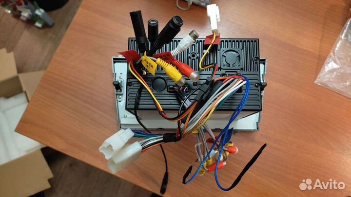 Штатное гу магнитола Toyota Camry V40 2008