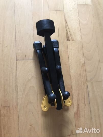 Гитарная стойка