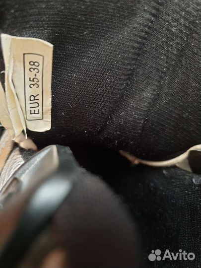 Роликовые коньки