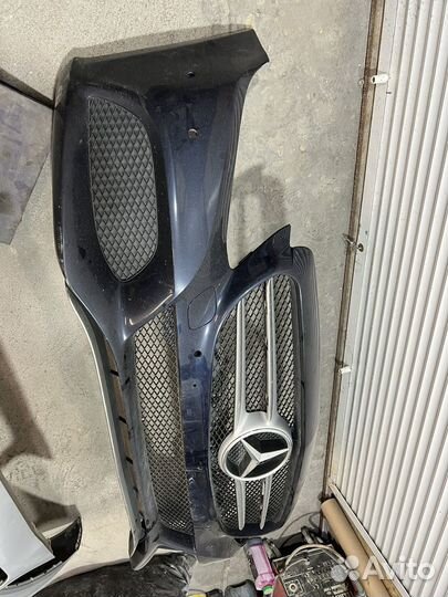 Передний бампер на mersedes w205