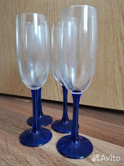 Фужеры, бокалы, стаканы, рюмки