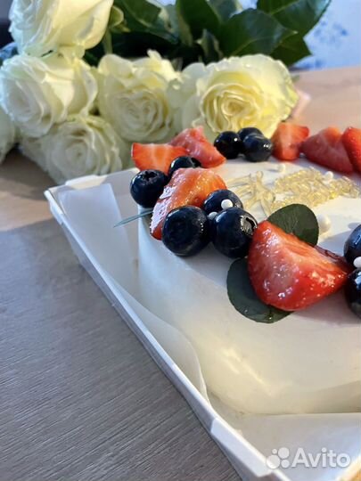 Трайфлы бенто клубника в шоколаде торт