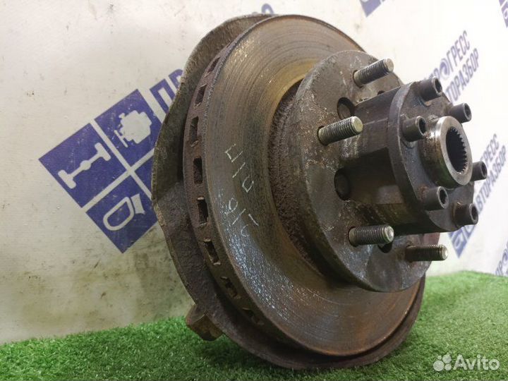 Кулак поворотный передний правый Hyundai Terracan