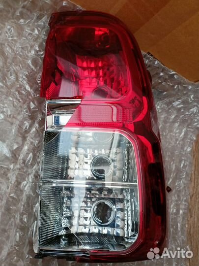 Фонарь задний правый toyota Toyota Hilux Хайлюкс