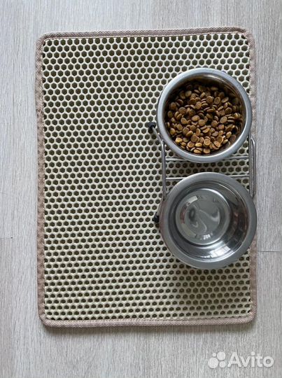 Коврик под миску