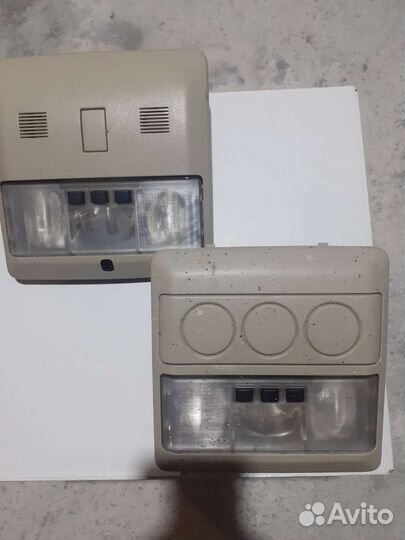 Плафон освещения Land Rover Discovery 3