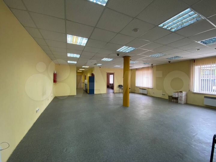 Здание, 496 м²