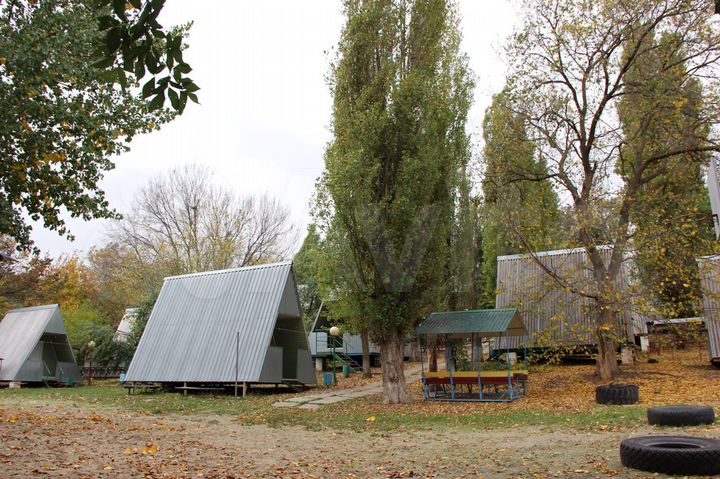 Гостиница, 1500 м²