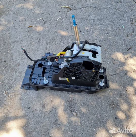 Селектор выбора передач Volkswagen Passat B6