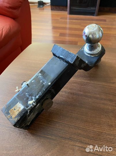 Крюк с шаром на американские автомобили оригинал