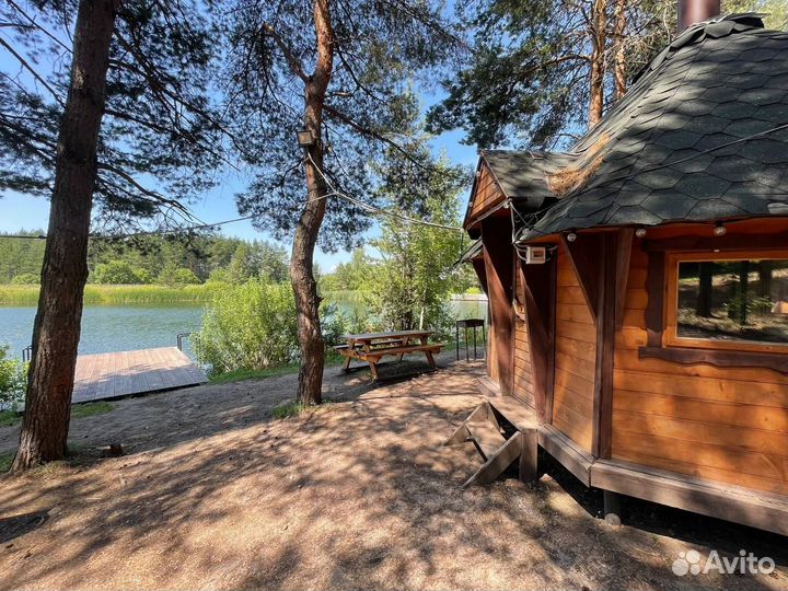 Дом 10м² на участке 1сот