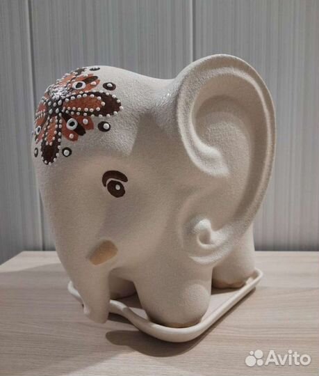 Цветочный горшок слон керамика