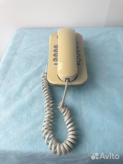 Телефон кнопочный стационарный проводной