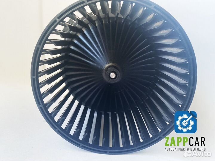 Моторчик печки Веста, Логан FFH1137