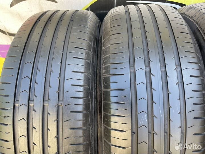 Continental ContiPremiumContact 5 SUV 235/65 R17
