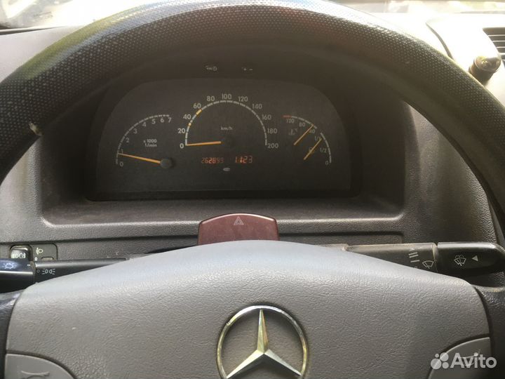 Mercedes-Benz Vito 2.1 МТ, 2000, 264 000 км