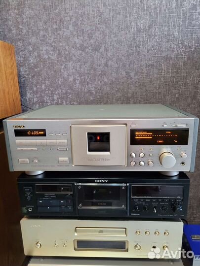 Teac V 8000
