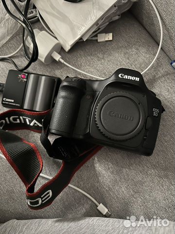 Canon EOS 5D фотоаппарат