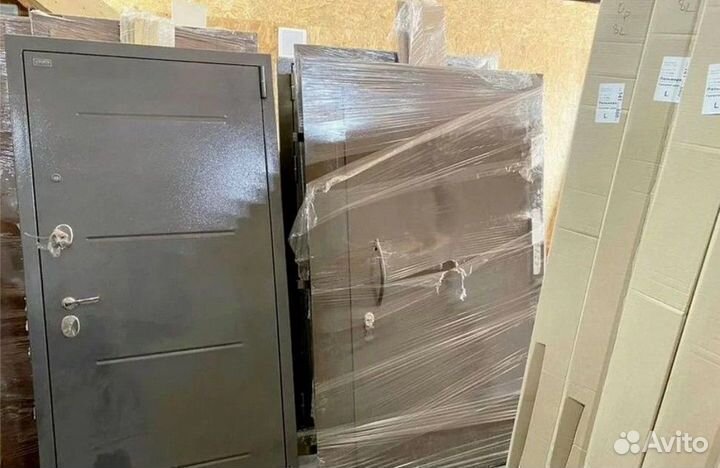 Металлическая входная дверь. Рассрочка без банка