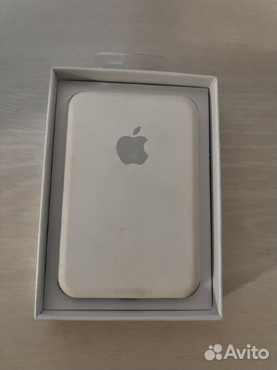 Magsafe battery pack