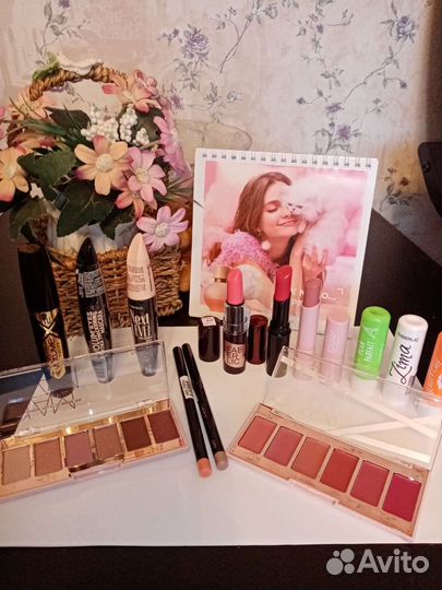 Помада, тени, тушь Фаберлик