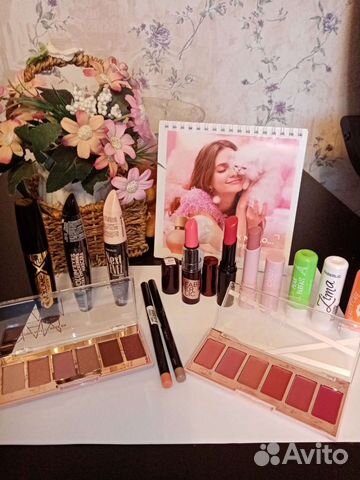 Помада, тени, тушь Фаберлик